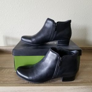 Trotters "Major" Booties